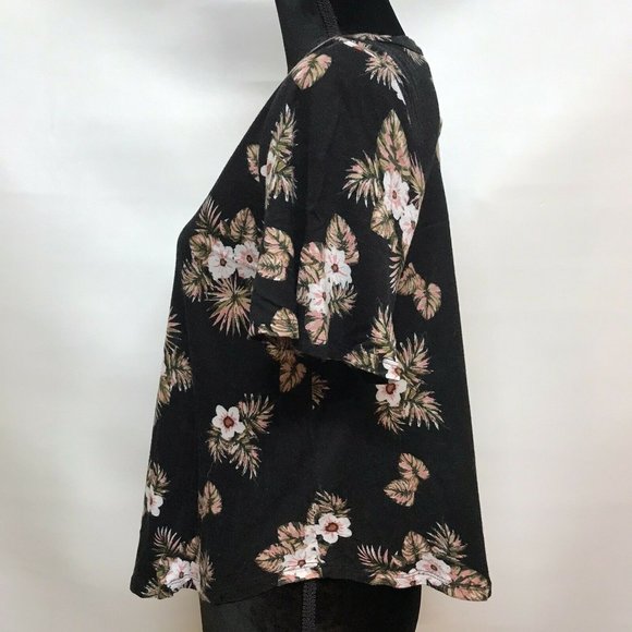 Elodie Women's Floral  black medium Top Rayon Shirt Sz M Short Sleeve open front - Picture 3 of 10